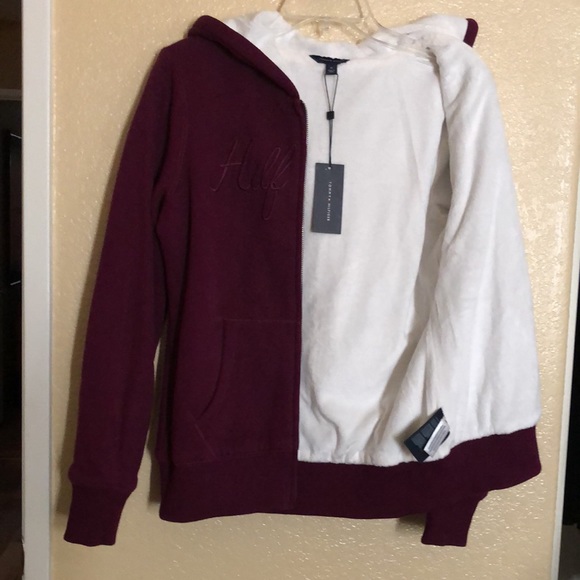 Tommy Hilfiger faux fur hoodie. - Picture 7 of 11